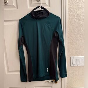 Burton Skiing Baselayer Size Medium Green